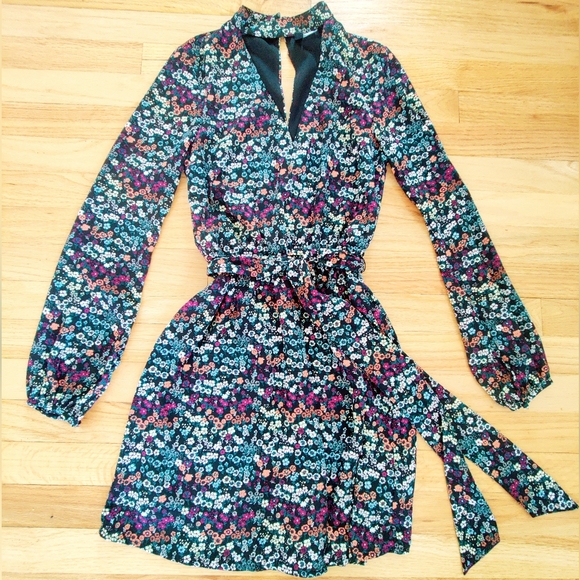 H&M Dresses & Skirts - H&M High Neckline Floral Print Dress with Long Sleeves